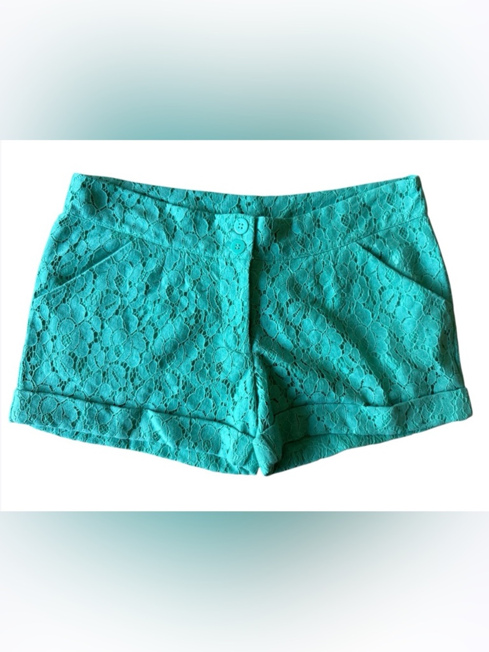 Royal Love Aqua green lace shorts M